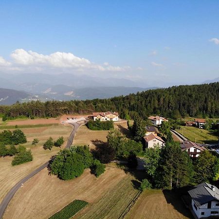 Bioagritur La Casa Dei Trajeri Villa Fai della Paganella Kültér fotó