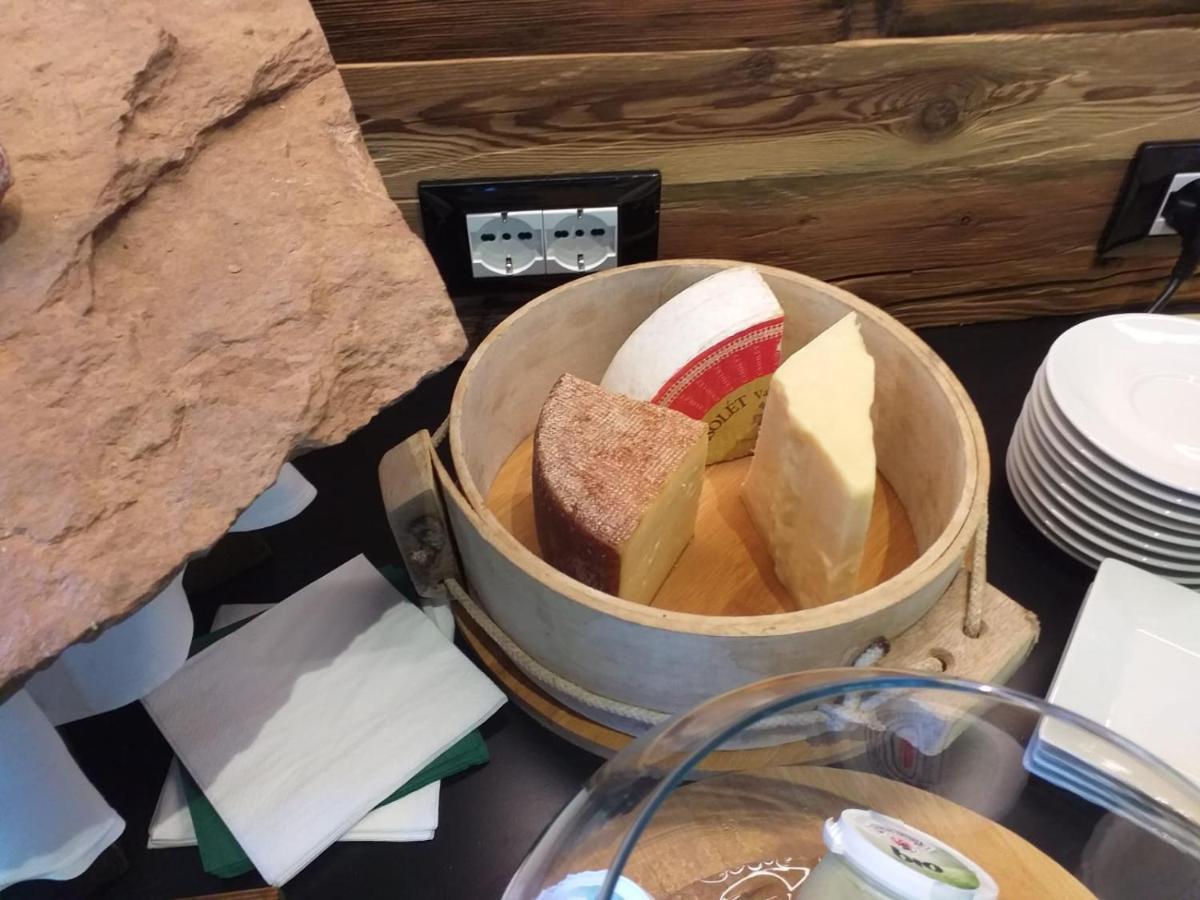 Bioagritur La Casa Dei Trajeri Villa Fai della Paganella Kültér fotó